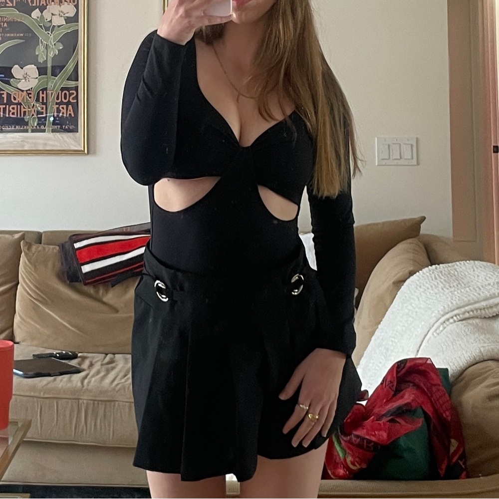 Black cut out long sleeve Abercrombie bodysuit